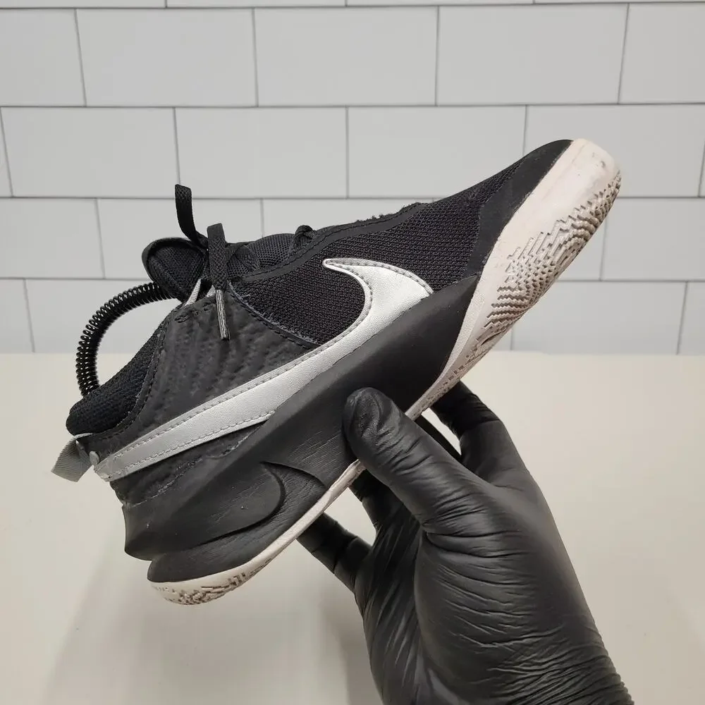 Nike pre owned